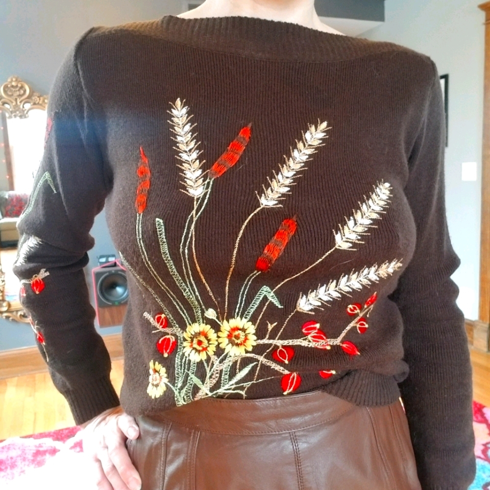 Vintage Novelty Floral Sweater